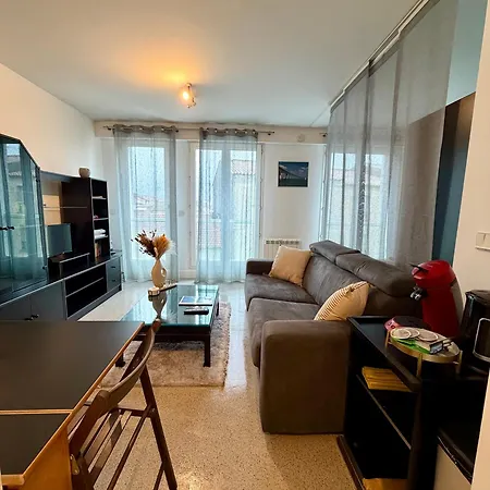 L'ouvrage - Grand - *